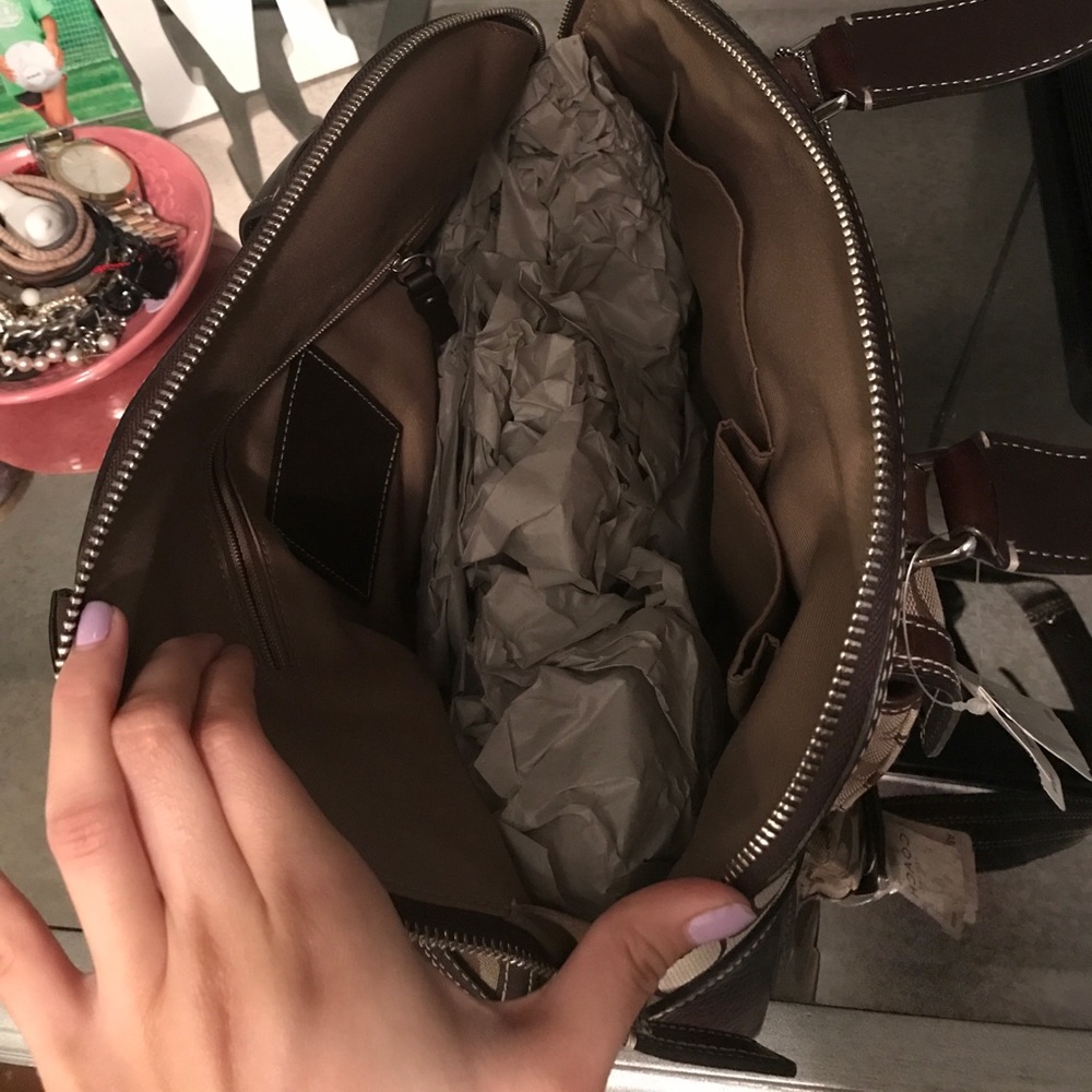 Authentic coach bag - Picture 4 of 7