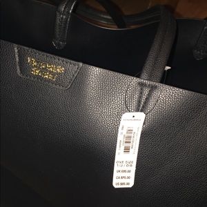 BNWT VICTORIA SECRET TOTE
