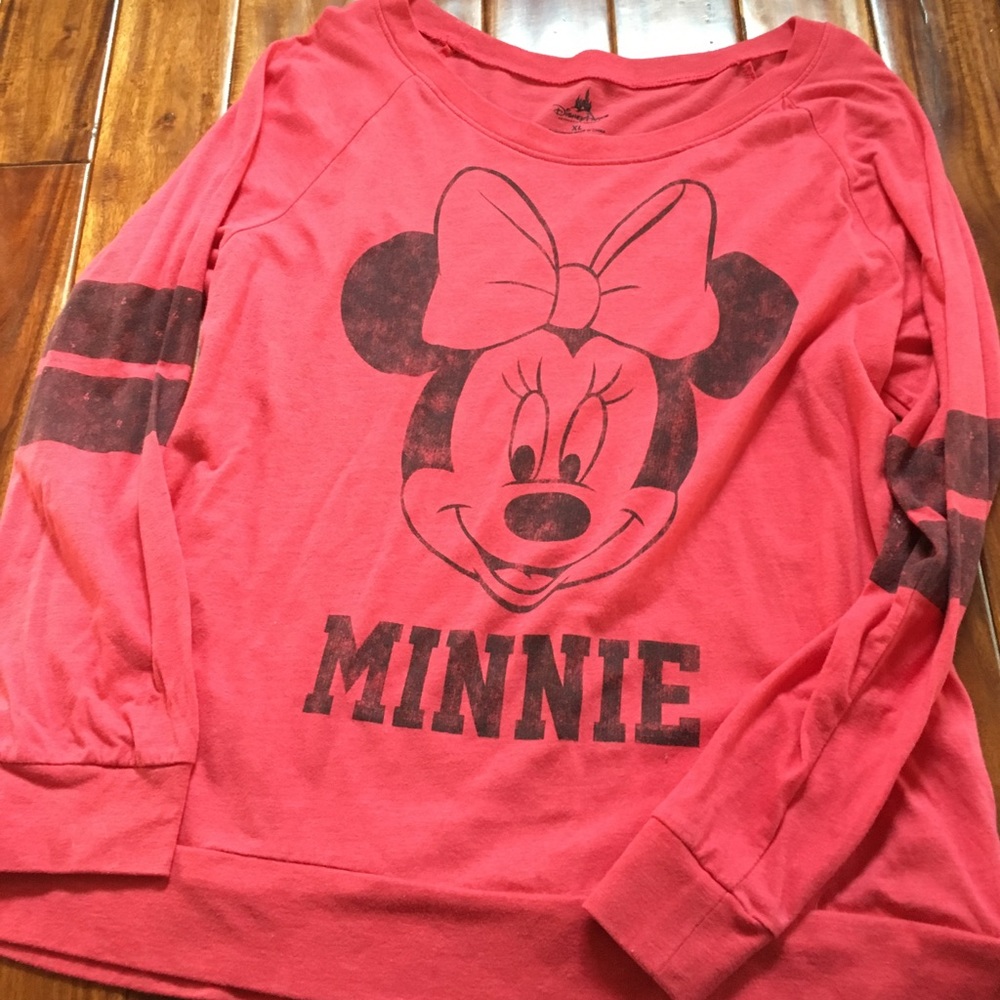 Disney shirt xl