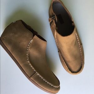 Olukai Wali Zip Up Moccasin