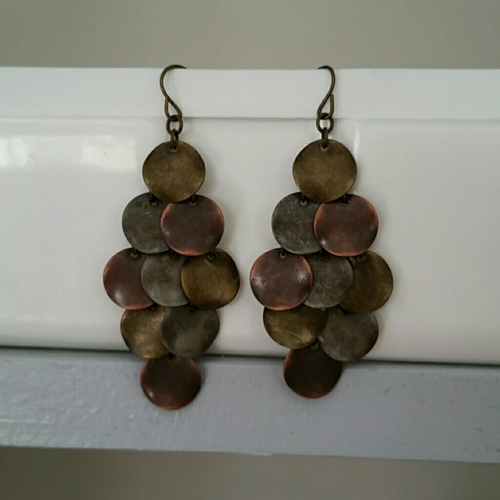 *FREE WITH ANY PURCHASE*