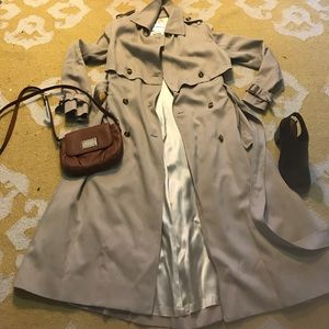 Beautiful NWOT Club Monaco Trench Coat