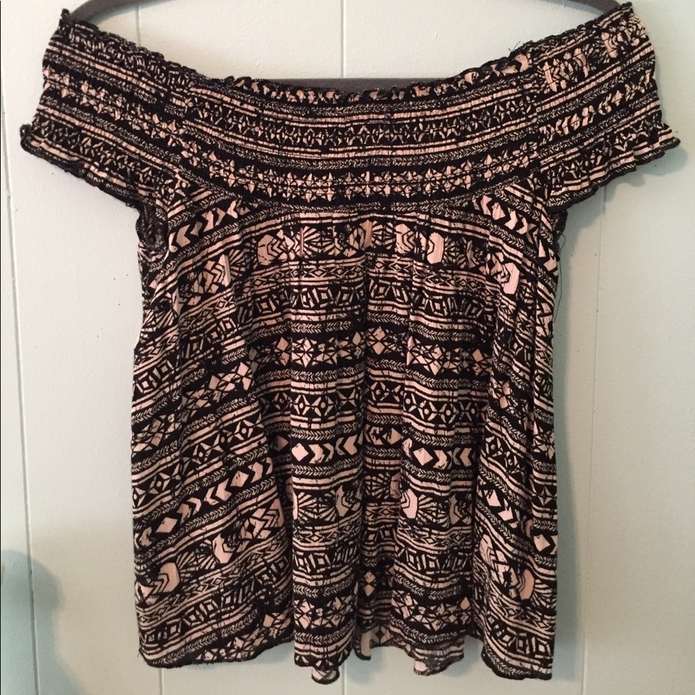 BLACK AND TAN AZTEC PRINT OFF THE SHOULDER TOP