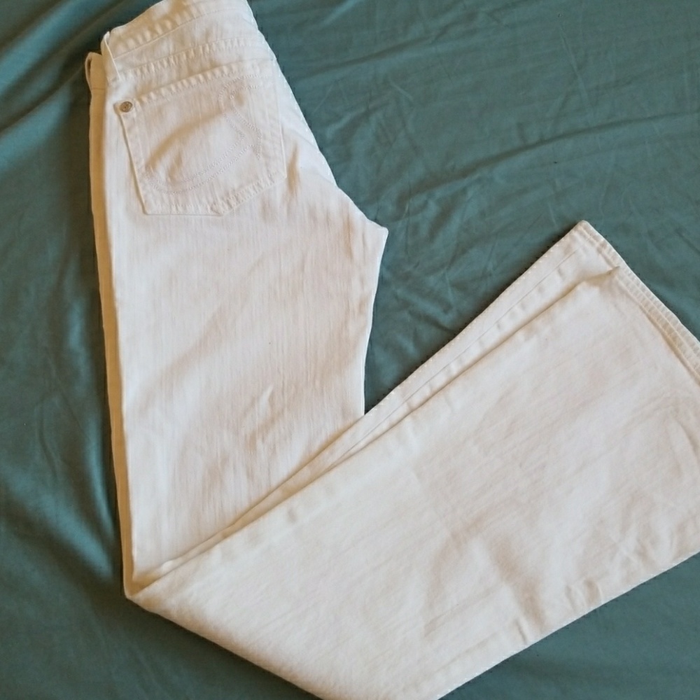 Rock and Republic white jeans