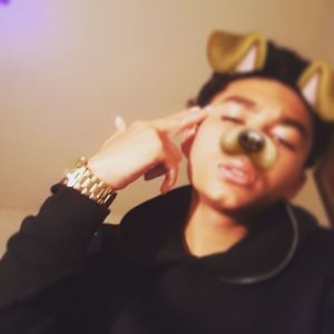 Meet your Posher, Christian