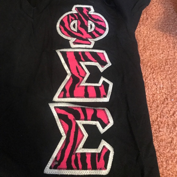 Phi sigma sigma American apparel T-shirt - Picture 2 of 3