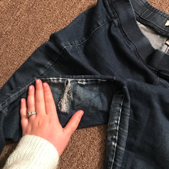 Jeans - Picture 3 of 3