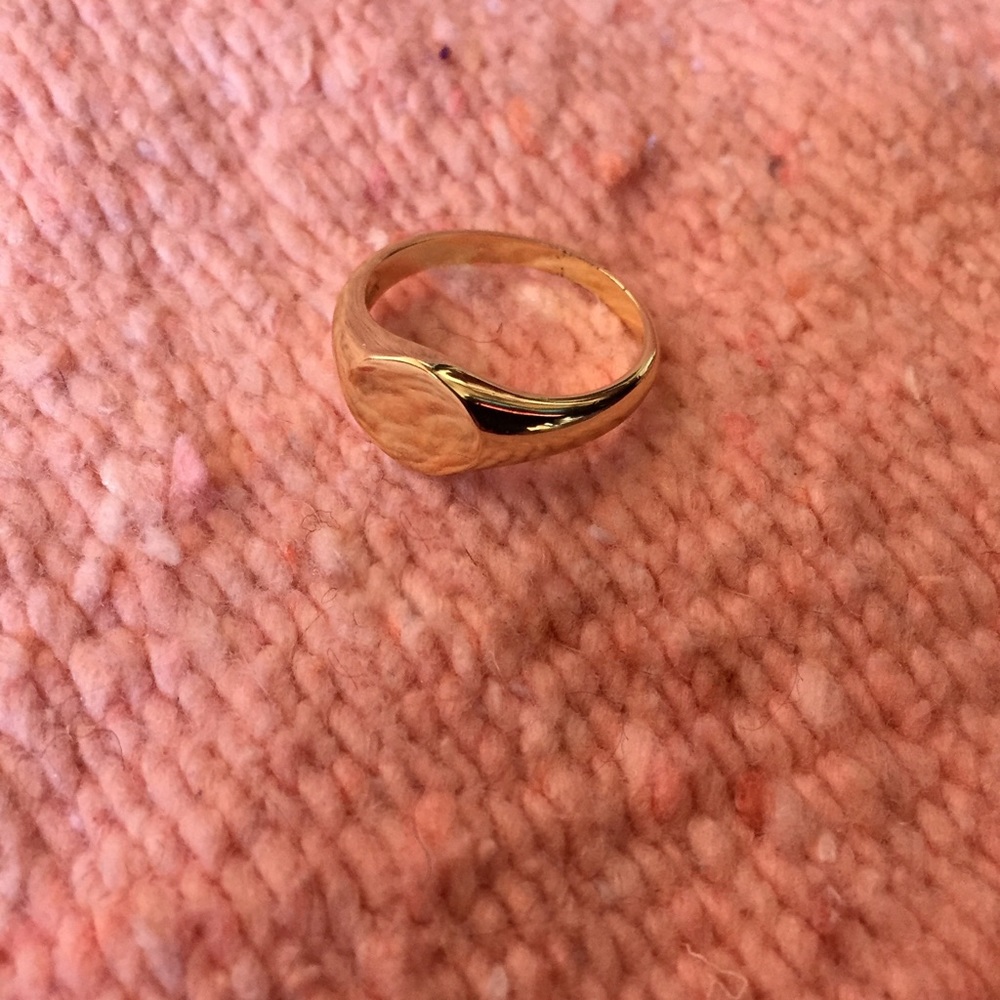 ๐HP๐ Vintage Gold Plated Signet Ring - Picture 3 of 4