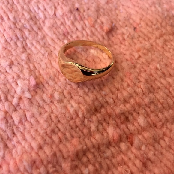 🌙HP🌙 Vintage Gold Plated Signet Ring - Picture 3 of 4