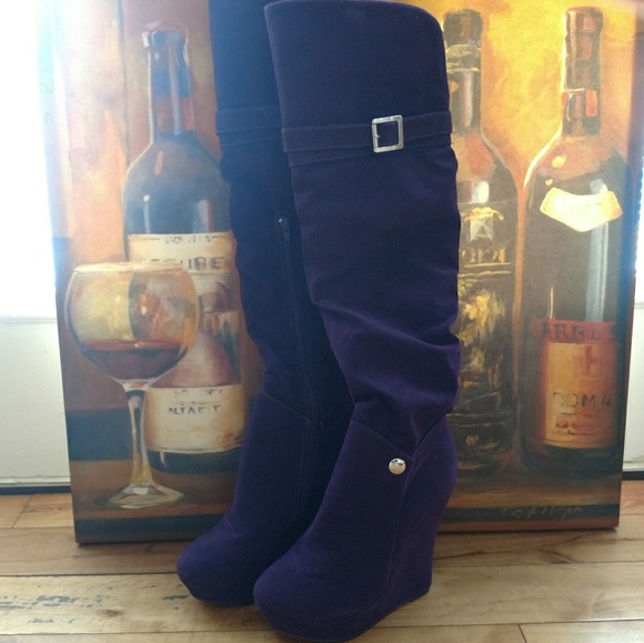 🎀 CLOSET CLEAR OUT ‼️Wedge Zipper Boots Size 6 - Picture 5 of 7