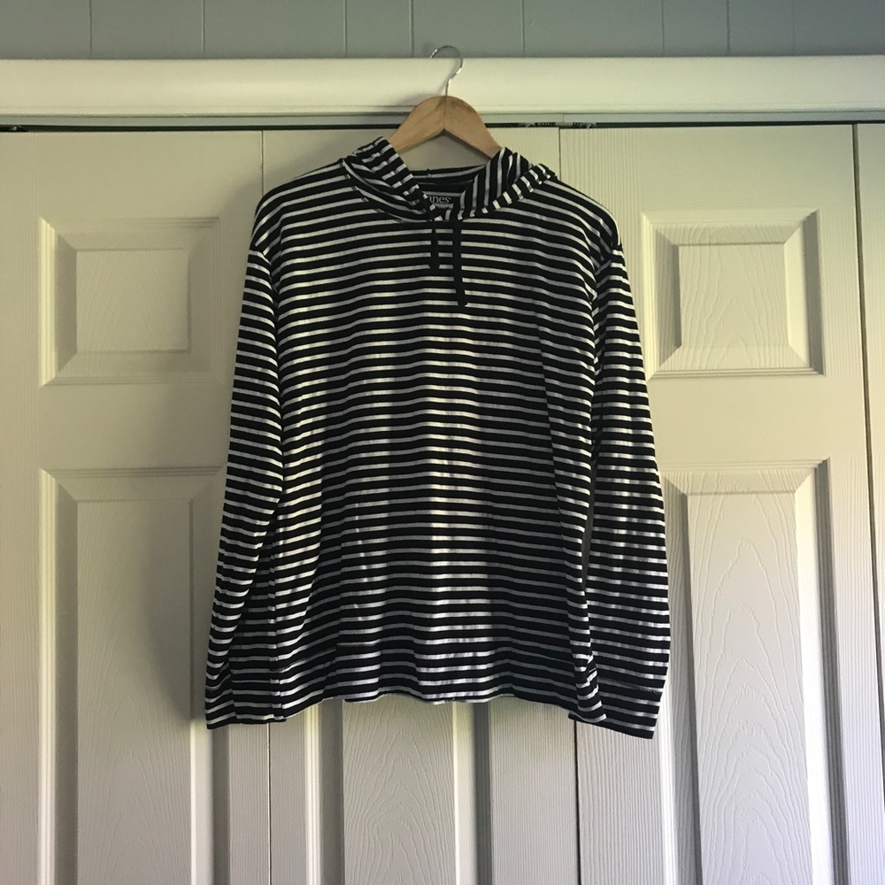 Striped pull over hoodie