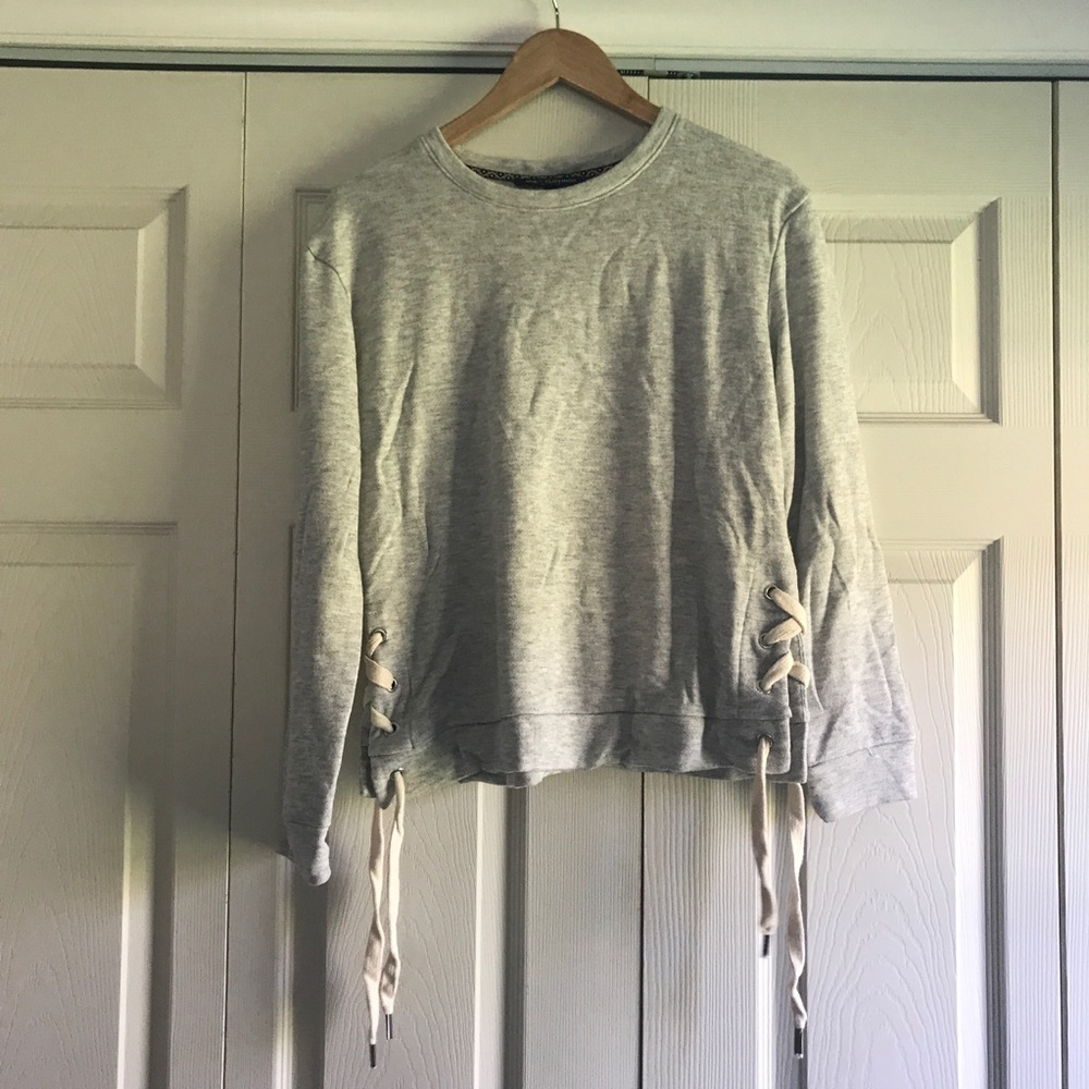 Sweatshirt top