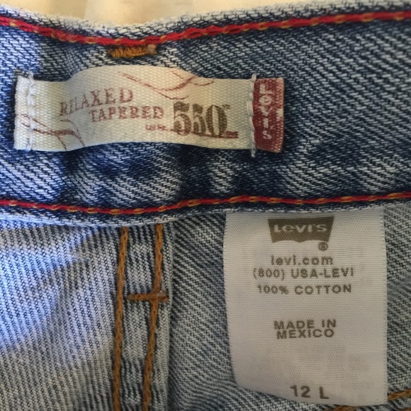 Vintage Levi's mom jeans - Picture 3 of 4