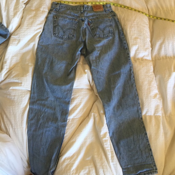 Vintage Levi's mom jeans - Picture 4 of 4