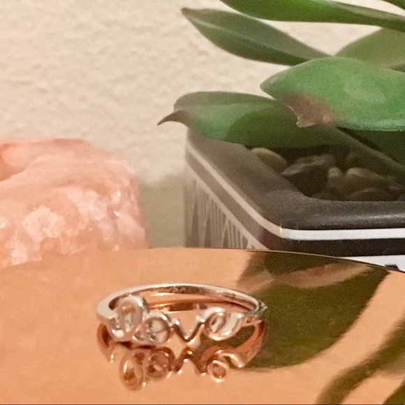 LAST🚨 18k White Gold Plated Love Pinky / Toe Ring - Picture 5 of 8