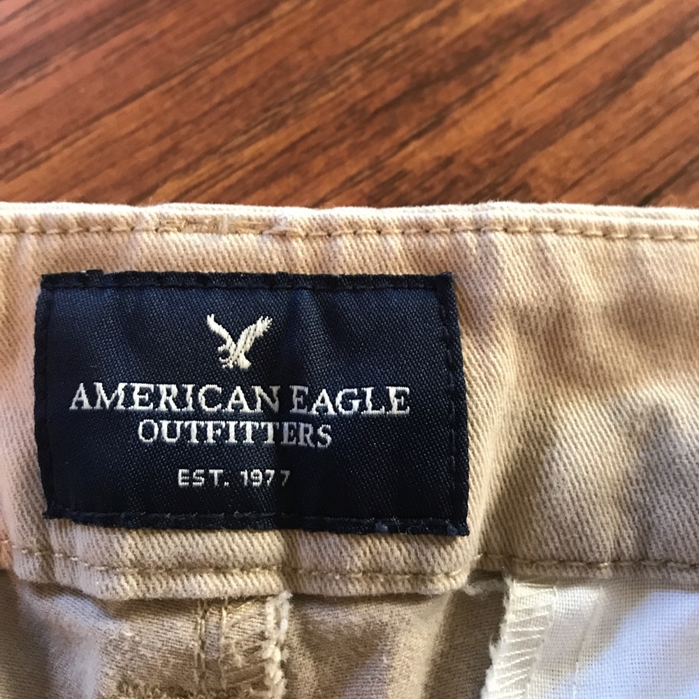 Khaki short shorts