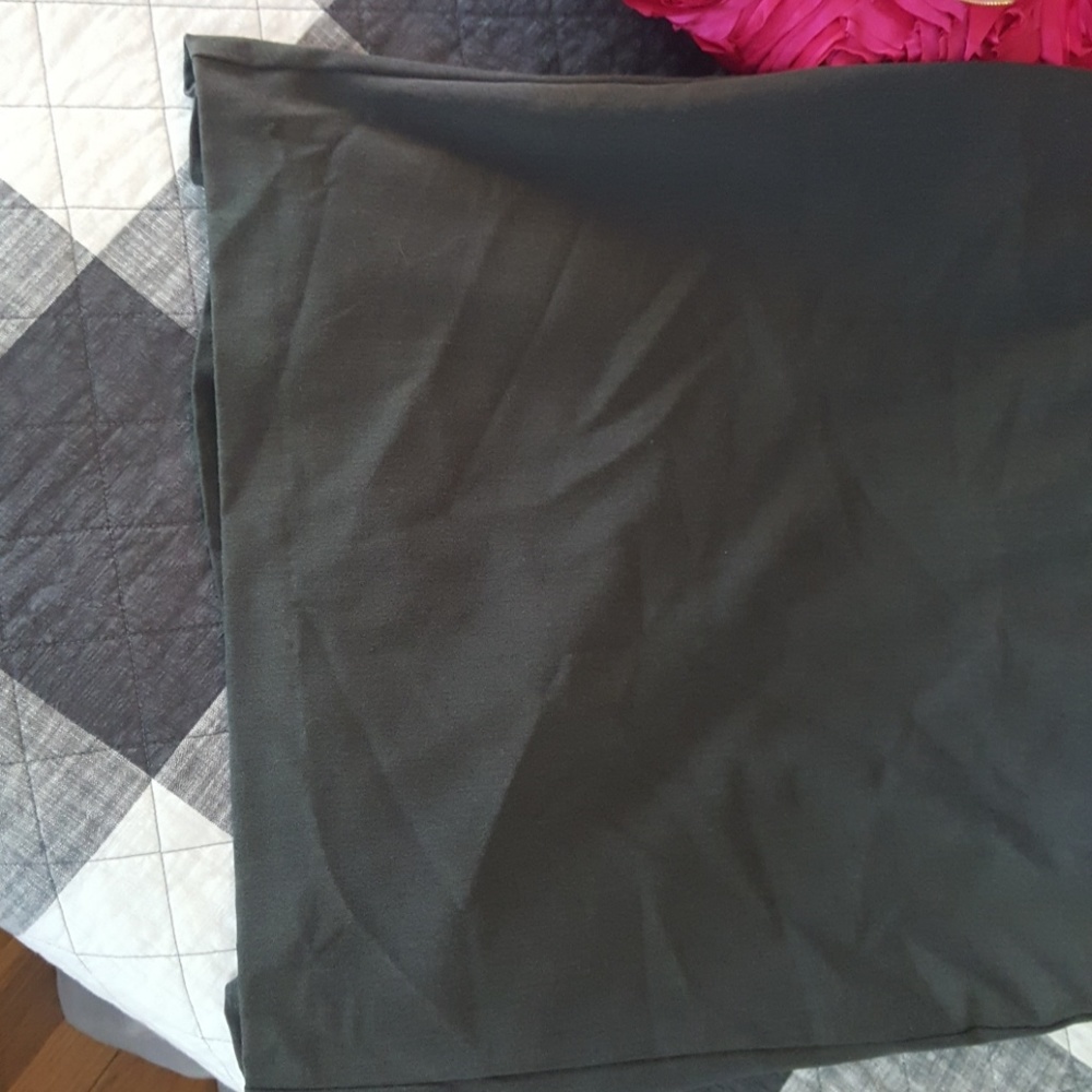 Skirt - Picture 3 of 5