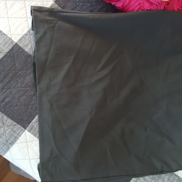 Skirt - Picture 3 of 5