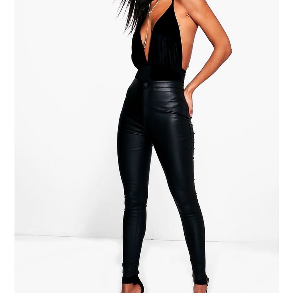 Boohoo Matte PU Coated Skinny Trousers