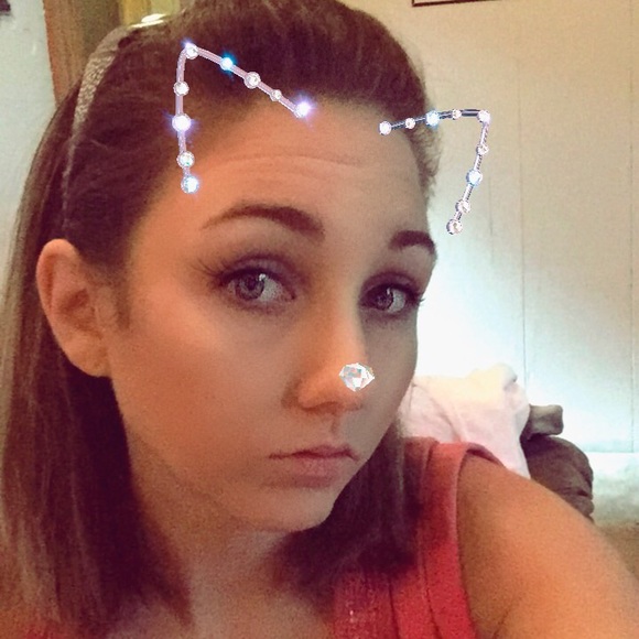 Meet your Posher, Amy - Picture 1 of 1