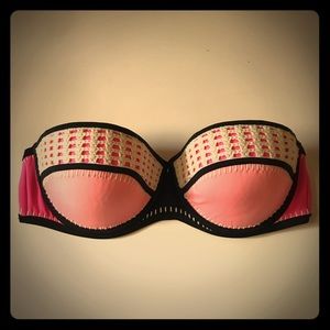 👙VS crocheted bathing suit top - pink and black👙