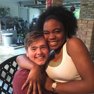 Meet your Posher, Kennedi