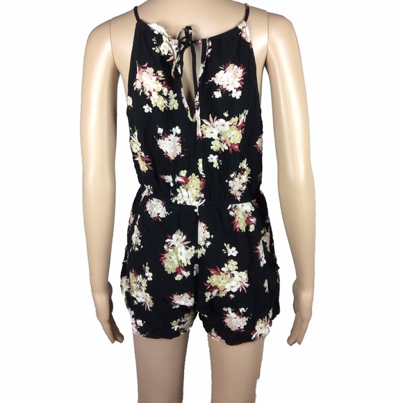 Floral keyhold back romper - Picture 3 of 6