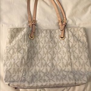 White and Cream Michael Kors purse