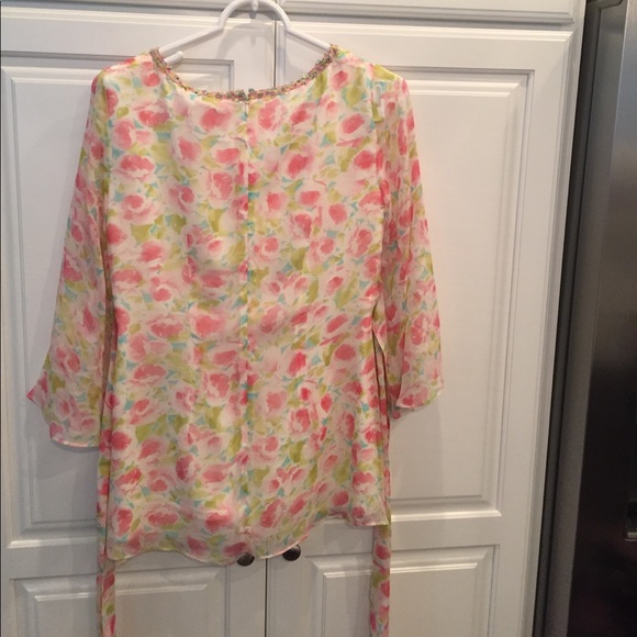 Blouse - Picture 2 of 2