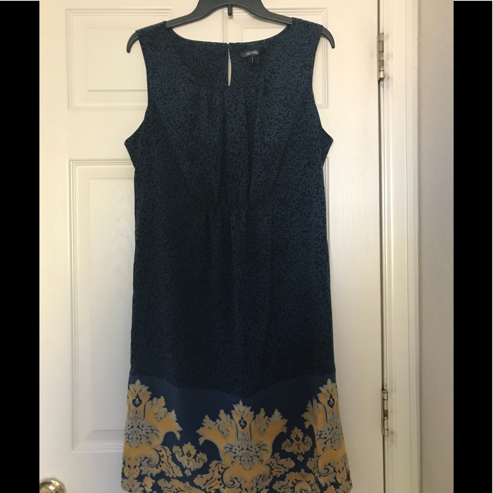 Daisy Fuentes dress.