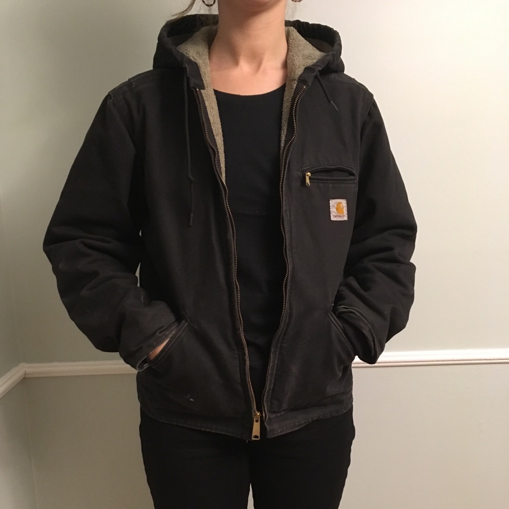 Women’s carhartt Sherpa lined jacket