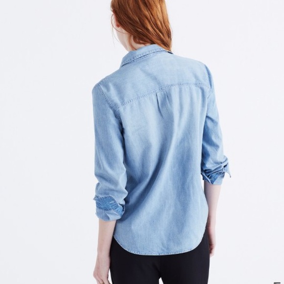 Madewell denim shirt - Picture 2 of 5