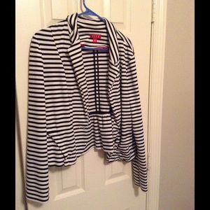 ELLE black and white striped blazer