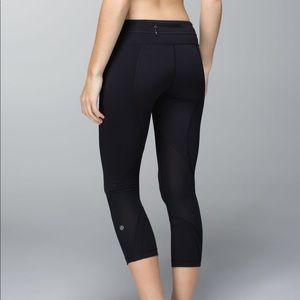 Lululemon Run Inspire Crops