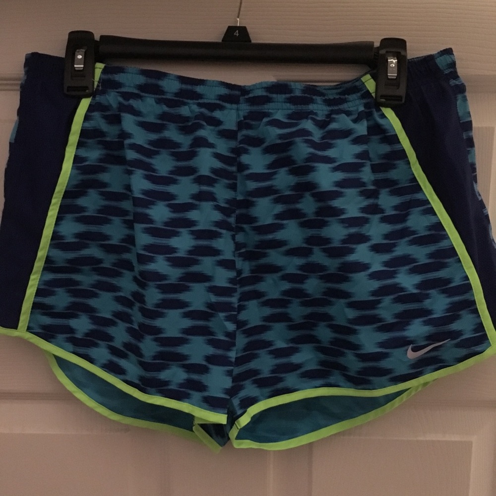 Nike tempo shorts