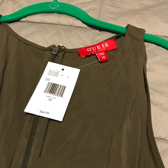 Guess Romper - Picture 2 of 3