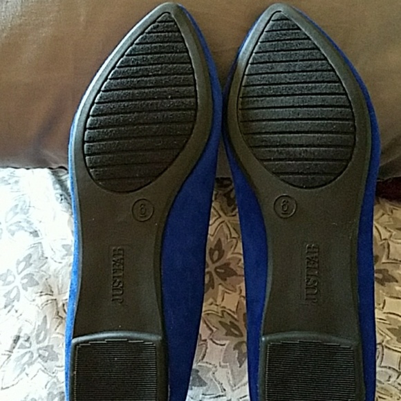 Shoes - Picture 2 of 2