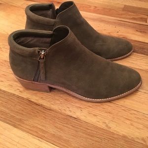 Women's suede Steve Madden Booties