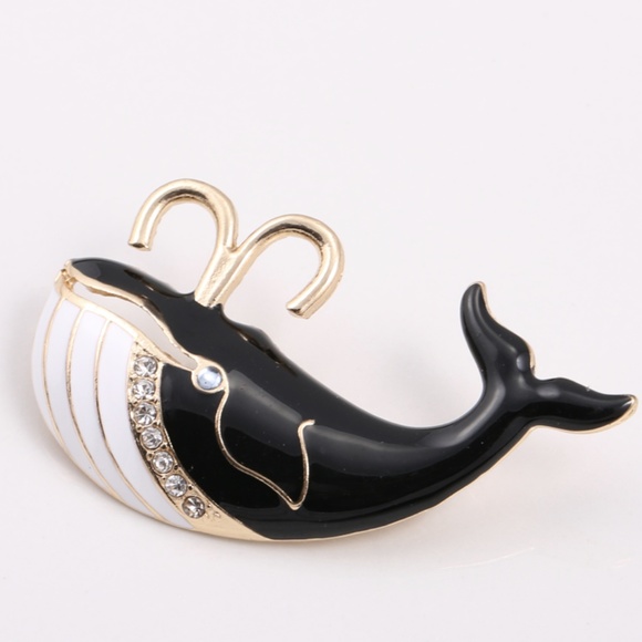 NEW Rhinestone Thick Enamel Whale Brooch - Picture 2 of 3