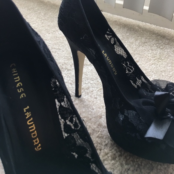 Heels! - Picture 3 of 3