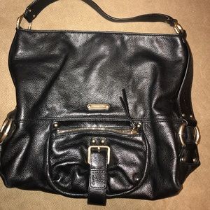 BLACK LEATHER MICHEAL KORS BAG