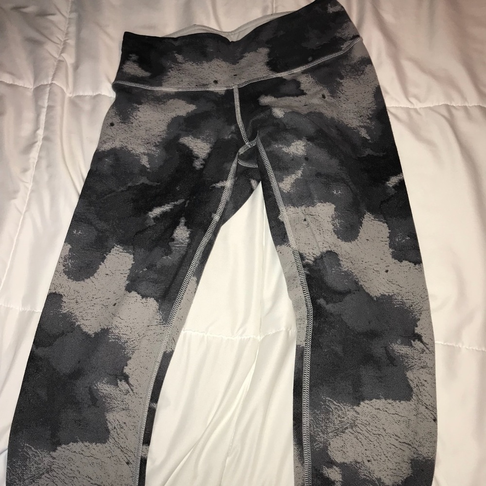 Camo Grey Lululemon Leggings