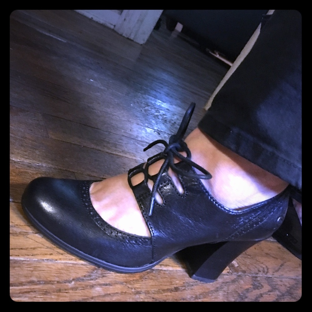 Born Rosel heels