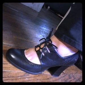 Born Rosel heels