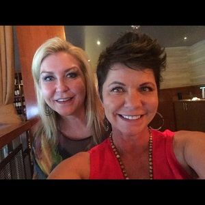 Meet your Posher, Rochelle