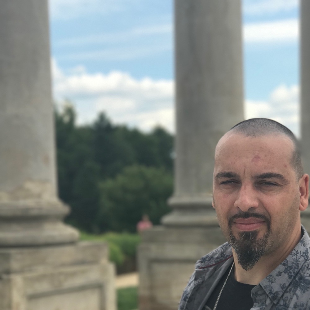 Meet your Posher, Nenad