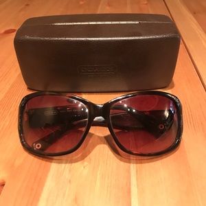 Coach Taryn sunglasses in Tortoise