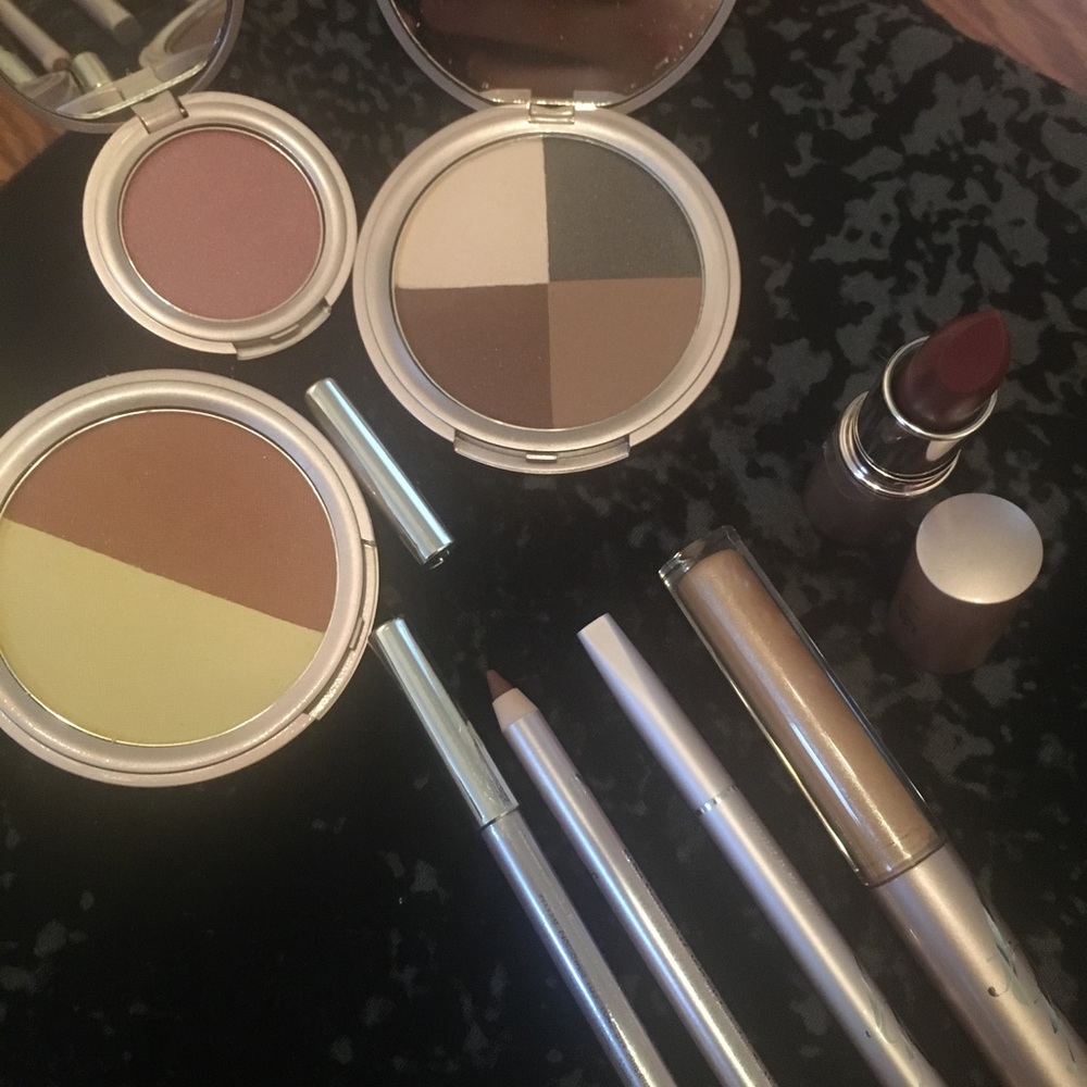 Make up set - Picture 2 of 3