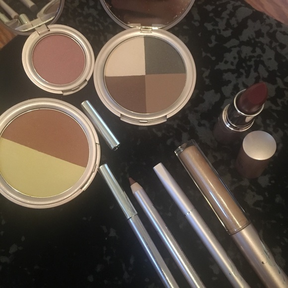 Make up set - Picture 2 of 3