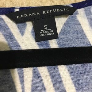 Banana Republic Tops - Banana Republic Flutter Sleeve Blouse Banana Republic Tops - Banana Republic Flutter Sleeve Blouse